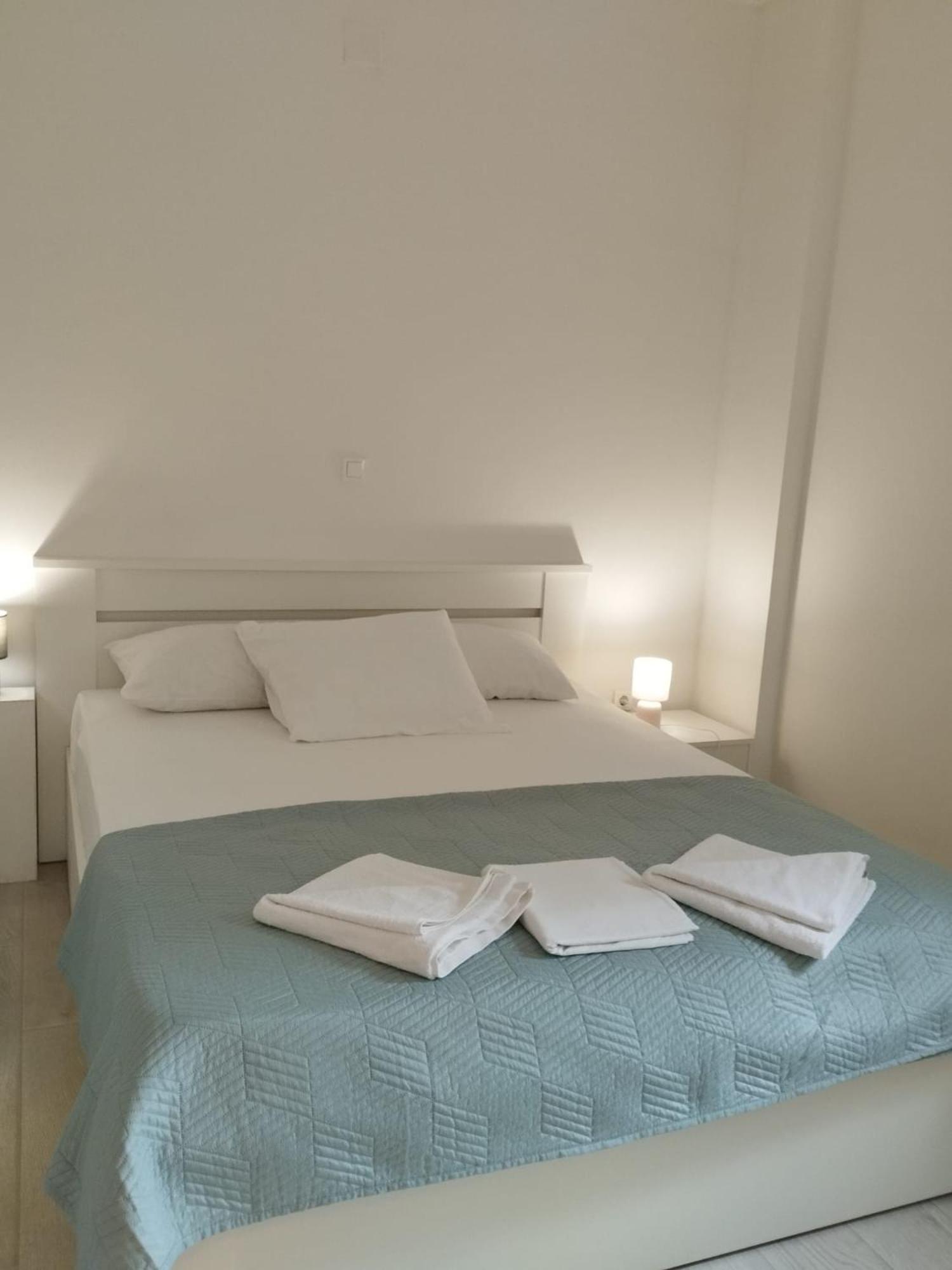 Apartments Riva Povljana Εξωτερικό φωτογραφία